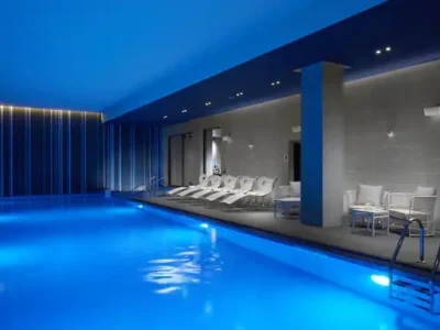 hilton swimmign pool