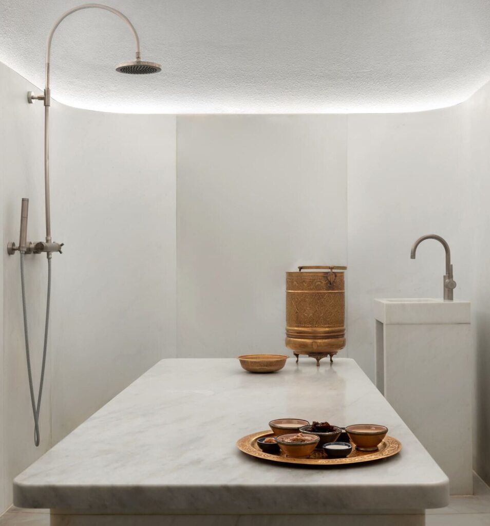hotel royal cafe treatment room