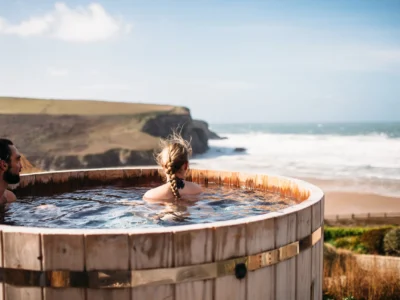 scarlet hot tub cornwall