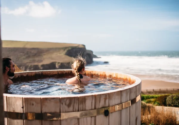 scarlet hot tub cornwall