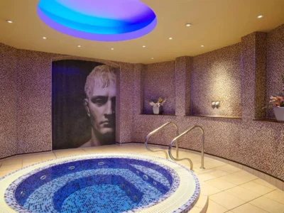 the grand york spa hotel jacuzzi
